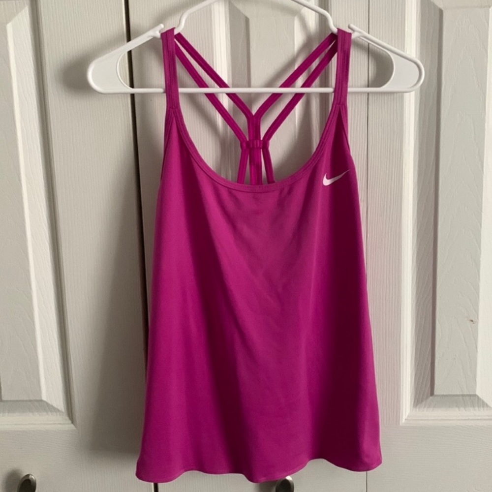 Nike dri fit work out tank top MEDIUM